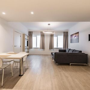 House 22 Longstay
